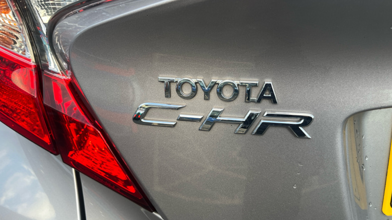 Toyota C-HR 1.8 Hybrid Icon 5dr CVT Hybrid Hatchback